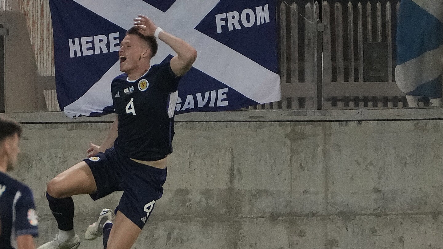 McTominay dépasse Ronaldo et Kane au premier rang des scores des qualifications européennes.  L'Ecosse reste parfaite