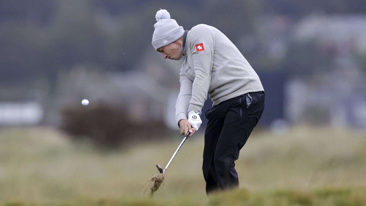 Fitzpatrick reste au sommet après les exploits de la Ryder Cup pour mener le Dunhill Links Championship après la deuxième journée