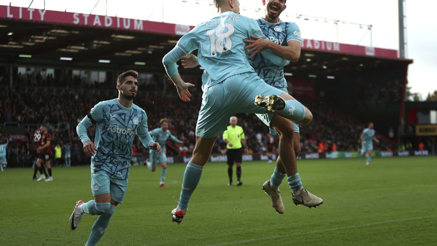 Kalajdzic marque tard alors que les Wolves gagnent 2-1 à Bournemouth avec l'entraîneur Gary O'Neil de retour dans son ancien club