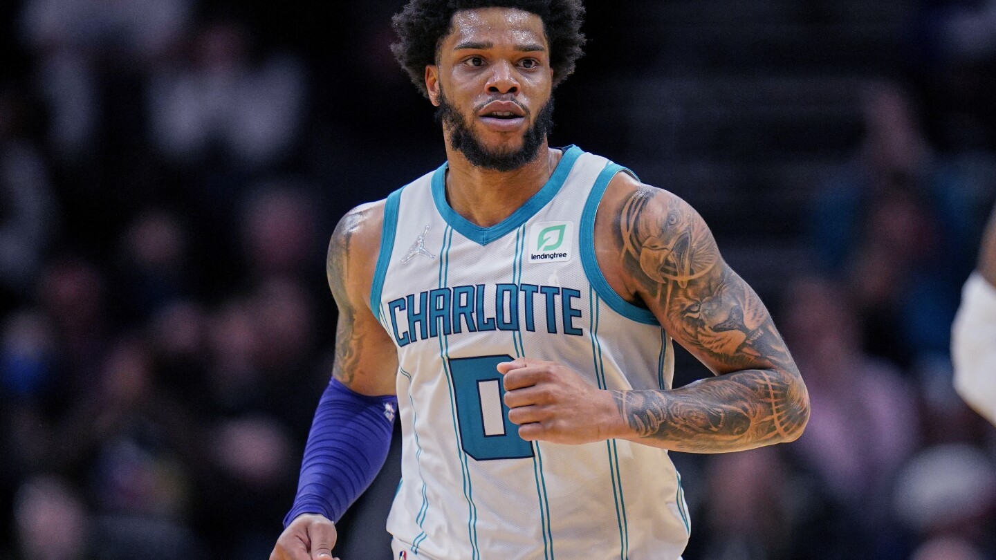 La police n'a pas exécuté un mandat d'arrêt contre Miles Bridges pour violation d'une ordonnance de protection contre la violence domestique