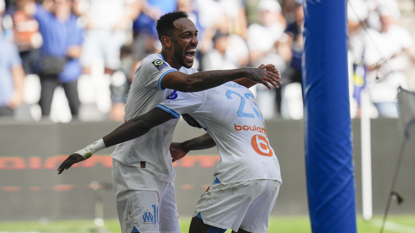 L'entraîneur marseillais Gattuso remporte sa première victoire alors que l'attaquant Aubameyang marque contre Le Havre