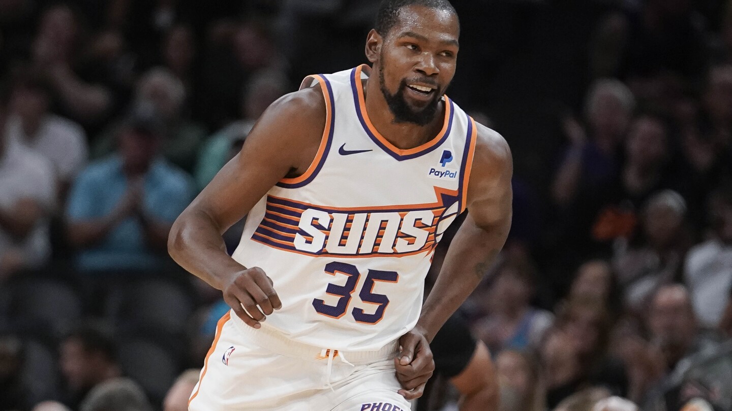 Les Warriors ouvrent la saison en affrontant l'ancienne star Kevin Durant, Phoenix Suns