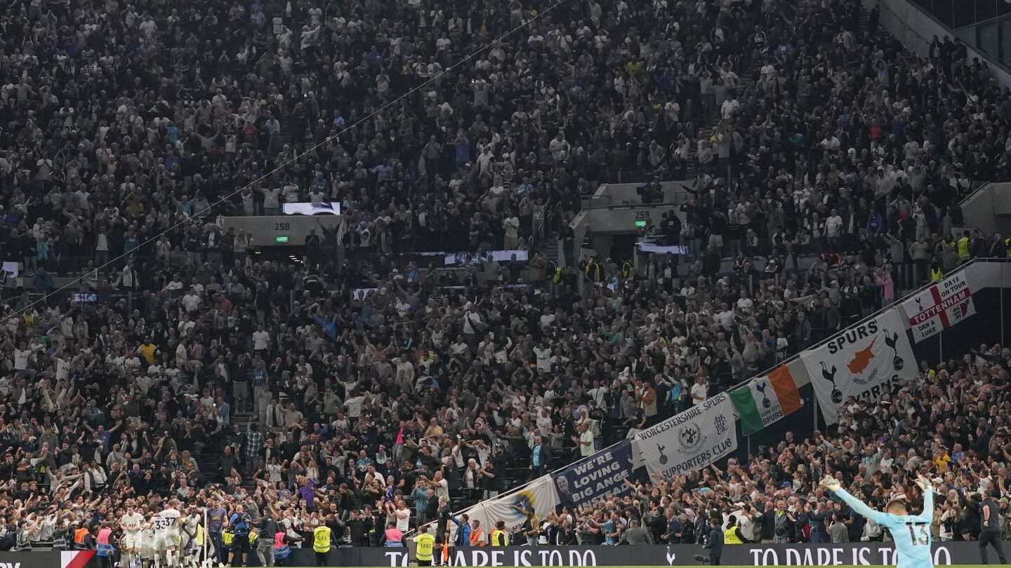 Les responsables du VAR rappelés après l'échec de l'attribution du but de Luis Diaz pour Liverpool contre Tottenham