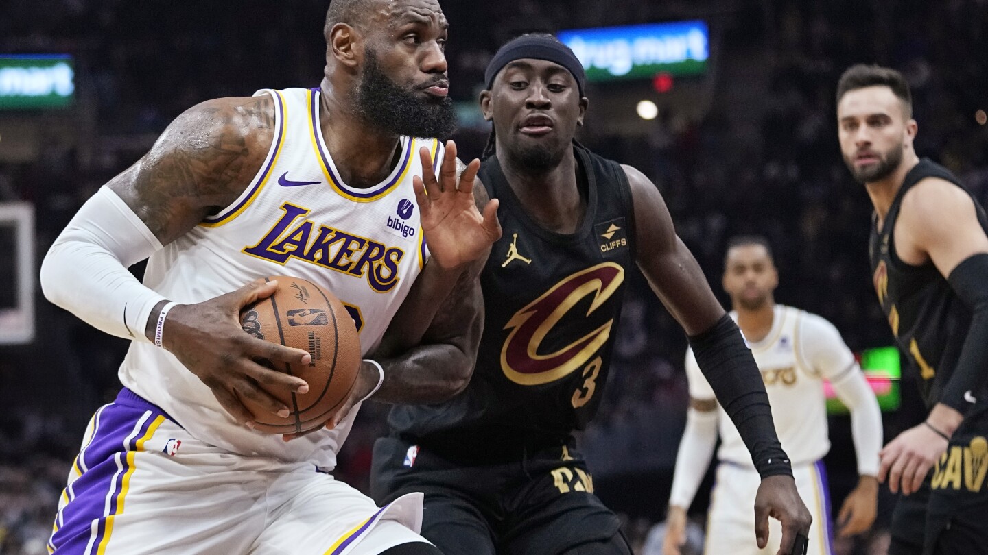 Anthony Davis marque 32 points, son record de la saison, les Lakers battent les Cavaliers 121-115