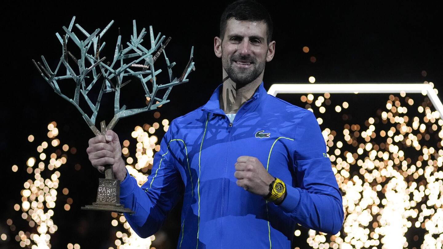 Djokovic regroupé avec Sinner, Tsitsipas et Rune lors des finales ATP.  Alcaraz affronte Medvedev, Rublev, Zverev