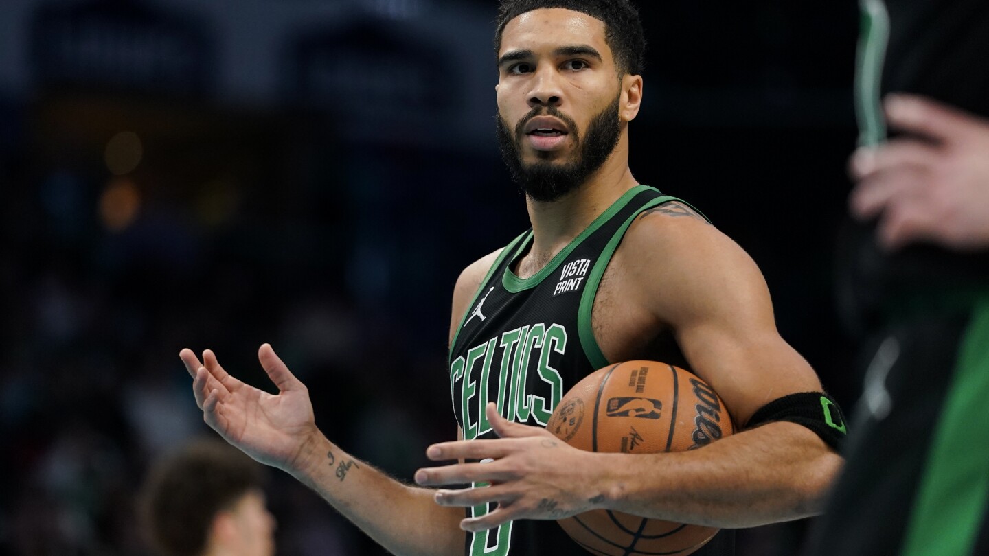Jayson Tatum commence pour les Celtics après avoir été répertorié comme douteux pour cause de maladie