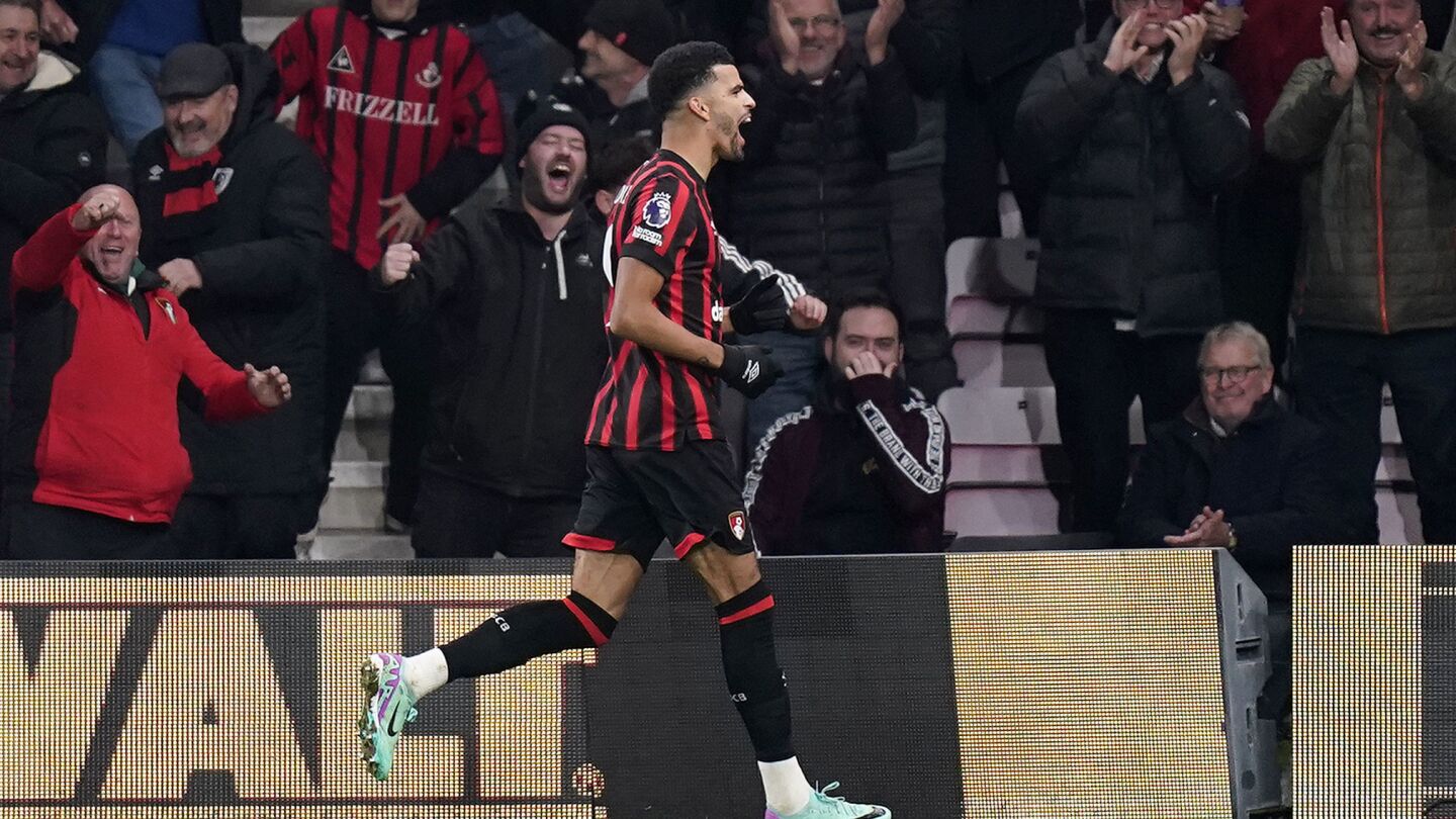 Le doublé de Solanke fait sortir Bournemouth de la zone de relégation avec une victoire 2-0 contre Newcastle