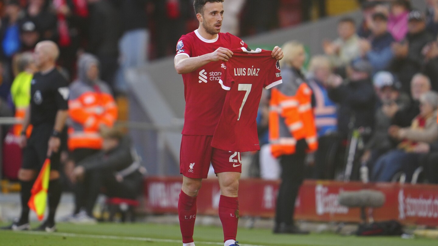 Le gouvernement colombien affirme que les guérilleros de l'ELN ont kidnappé le père de l'attaquant de Liverpool Luis Díaz