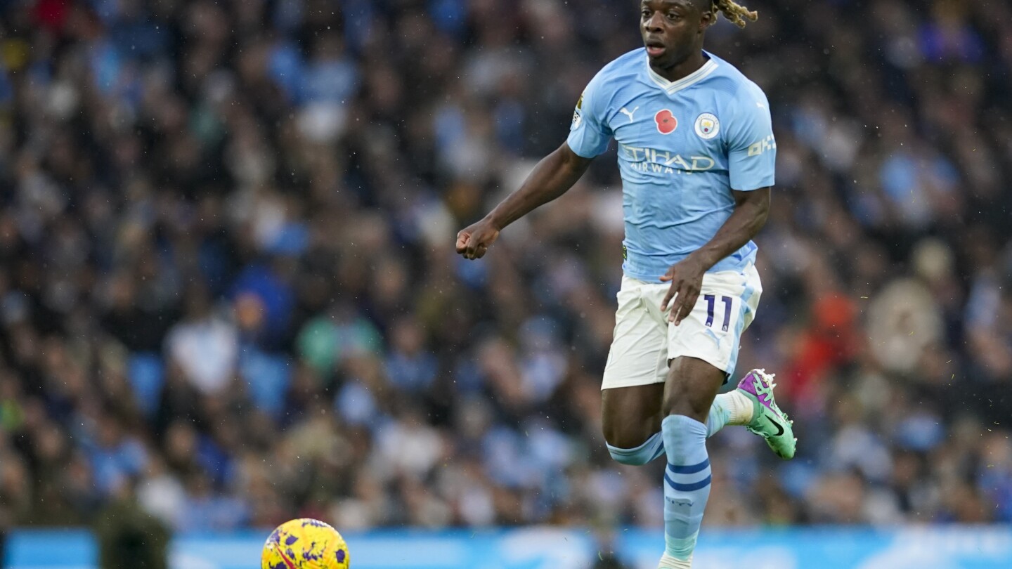 L'entraîneur belge Tedesco apprécie l'utilisation par Man City de l'ailier Doku avant les internationaux