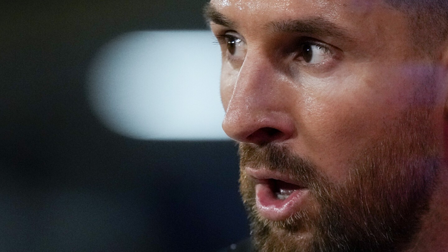 Lionel Messi attire les supporters brésiliens à ce qui pourrait être le dernier match du grand argentin à Rio