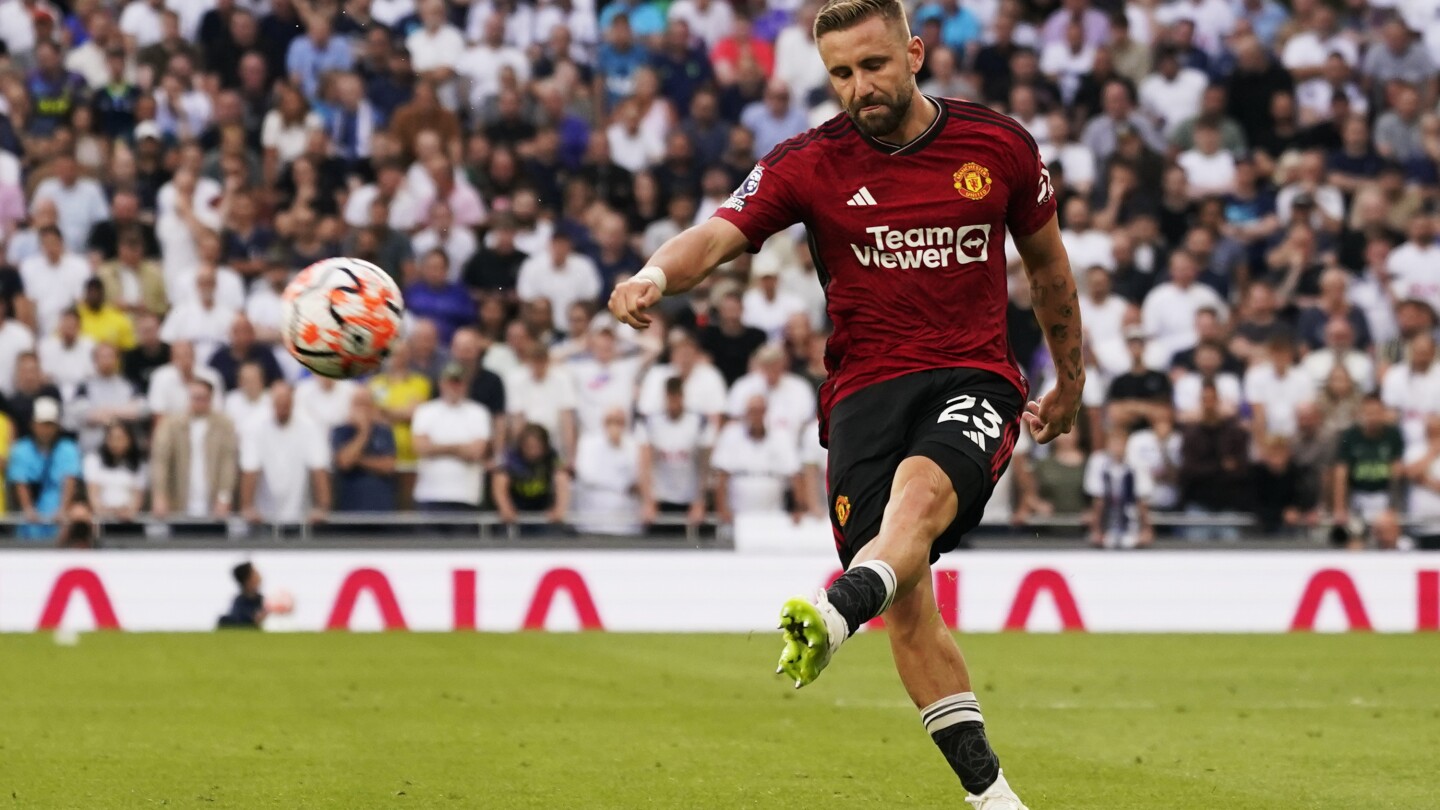 Luke Shaw de retour à l'entraînement après 3 mois d'absence pour atténuer les problèmes de blessures de Man United en défense