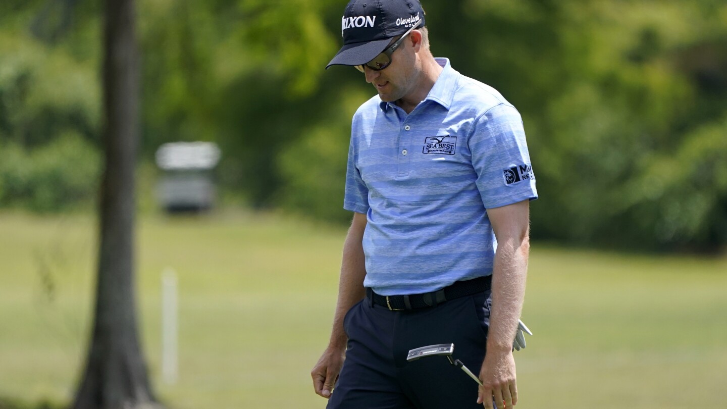 Russell Knox a un statut conditionnel sur le PGA Tour.  Ce que cela signifie n'est toujours pas clair