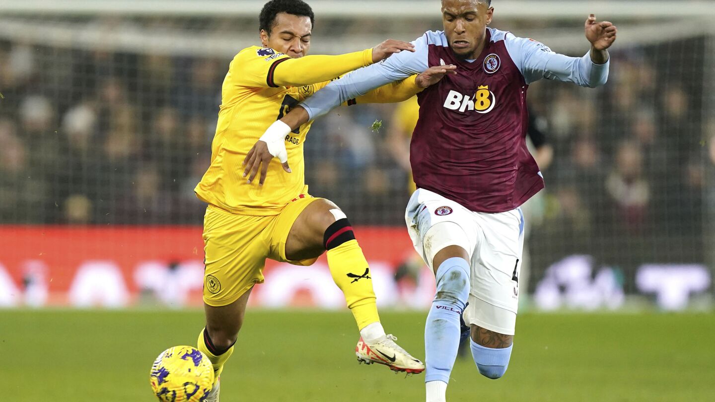 Aston Villa rate l'occasion de prendre la tête du tirage au sort avec des buts tardifs et des différends avec le VAR