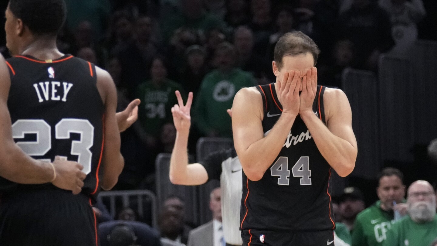 Au milieu d'une séquence de 28 défaites consécutives, Détroit a montré qu'il pouvait rivaliser avec les meilleurs de la NBA.  Maintenant, une victoire serait bien.