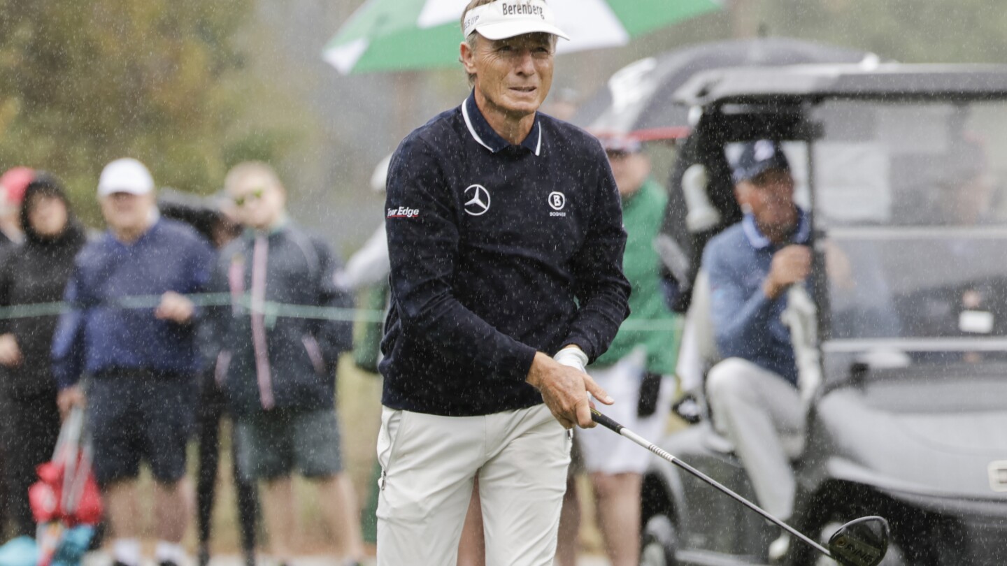 Bernhard Langer et son fils remportent le championnat PNC.  Woods finit plein d'espoir pour l'année prochaine