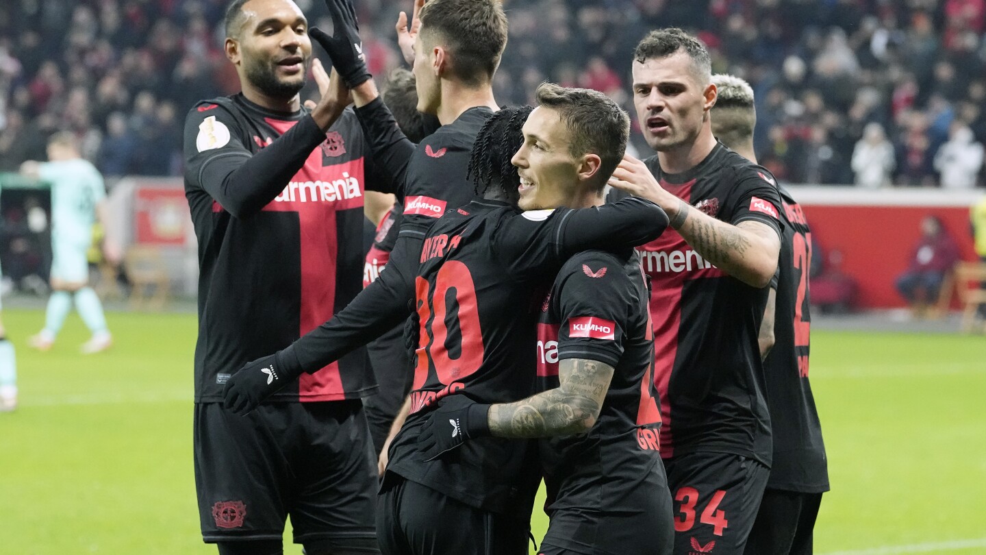 Deux étoiles montantes de la Bundesliga se rencontrent alors que le leader Leverkusen affronte Stuttgart