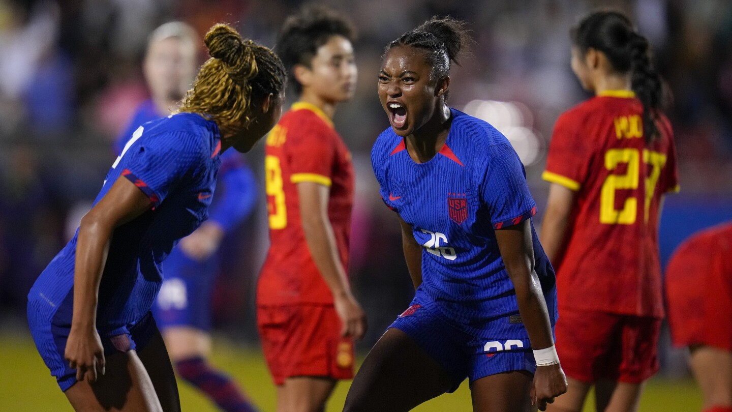 L'adolescente Jaedyn Shaw aide les Américaines à remporter une victoire 2-1 contre la Chine lors du match d'exhibition de fin d'année
