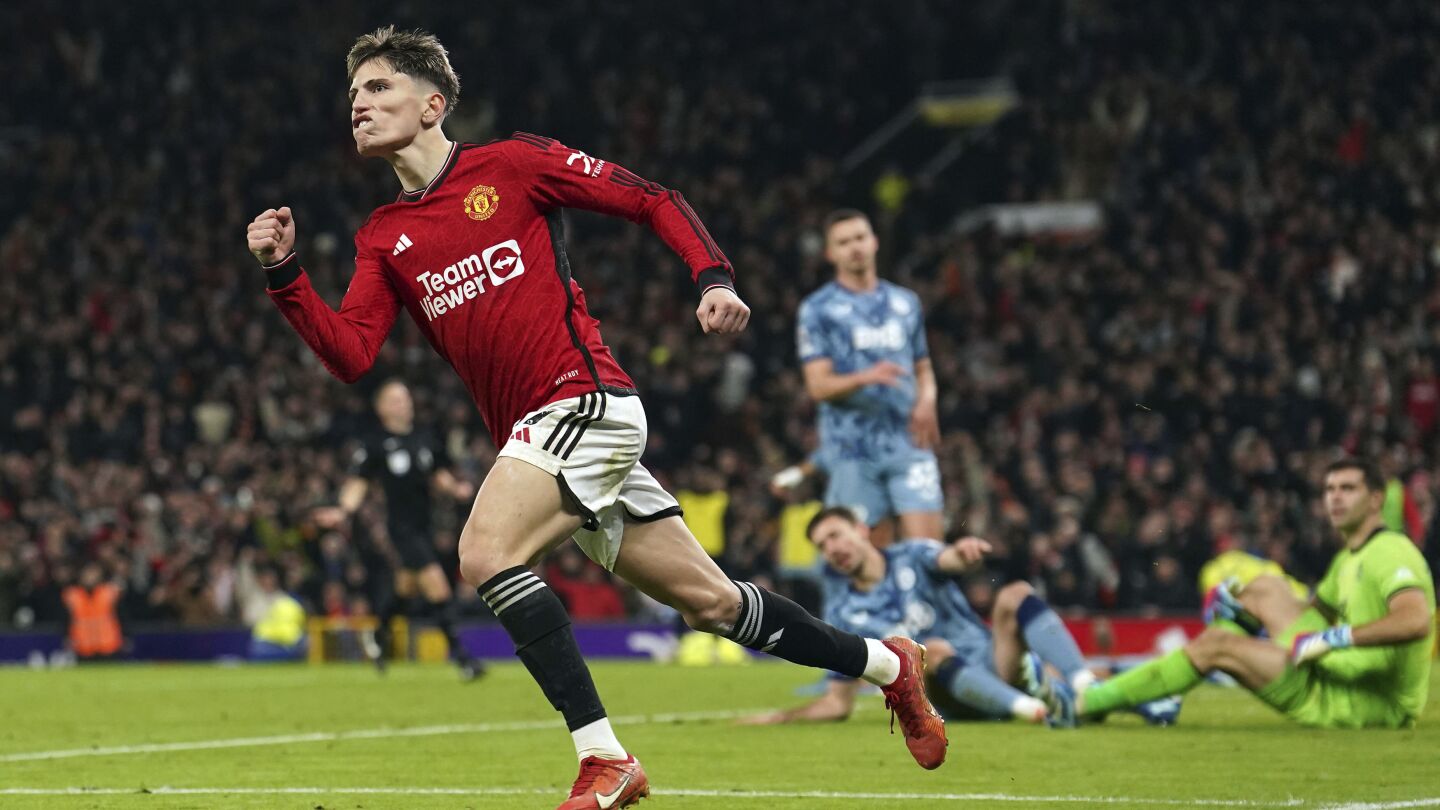 Le désespoir se réjouit ensuite à Old Trafford alors que United bat Villa lors du premier match après accord.  Liverpool en tête