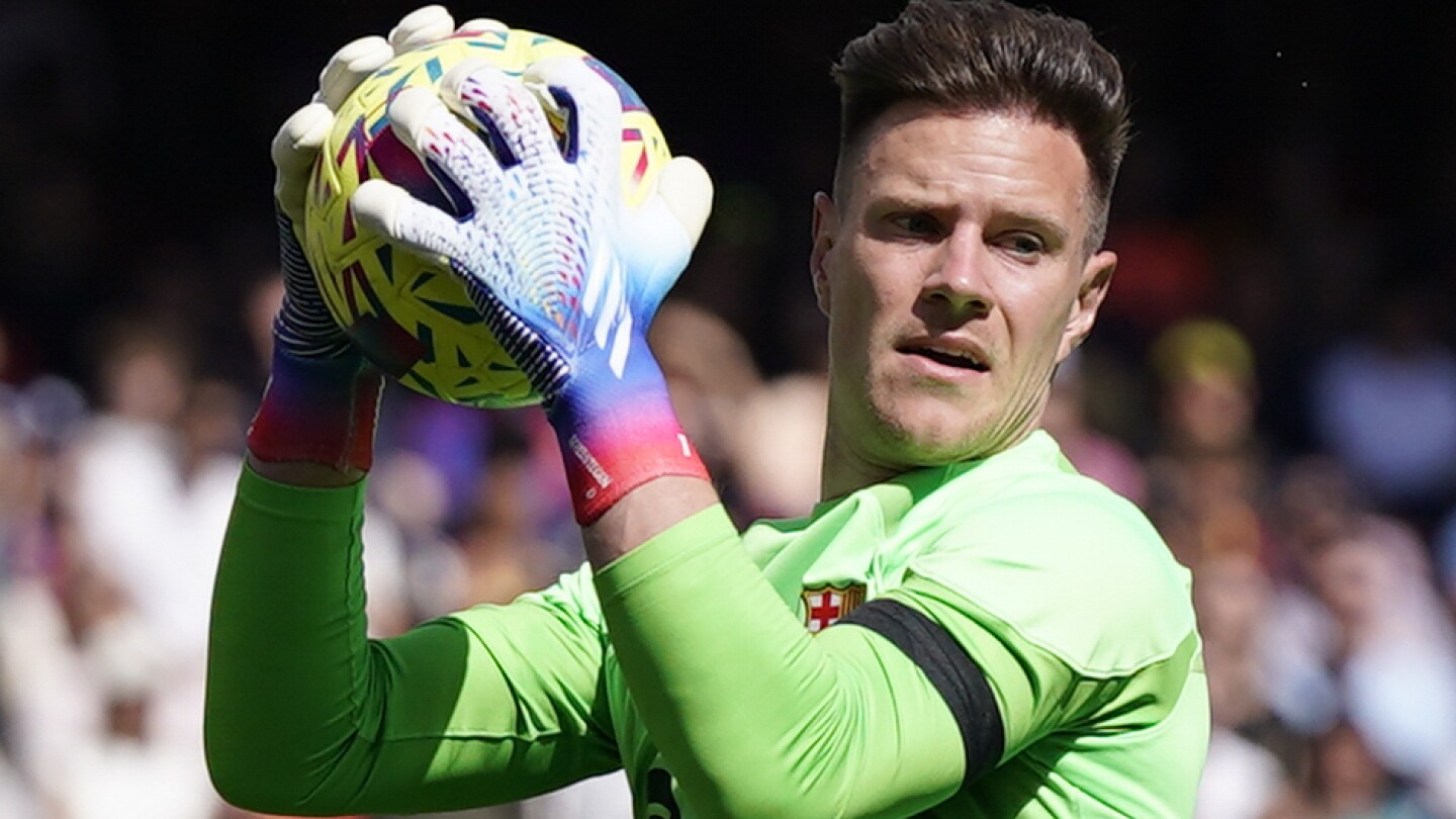 Le gardien de Barcelone et de l'Allemagne Ter Stegen va subir une opération au dos