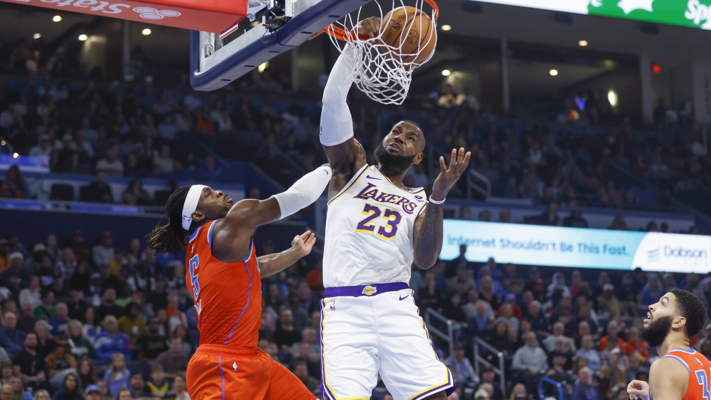 LeBron James marque 40 points, un sommet de la saison, les Lakers battent Thunder pour mettre fin à un dérapage de 4 matchs