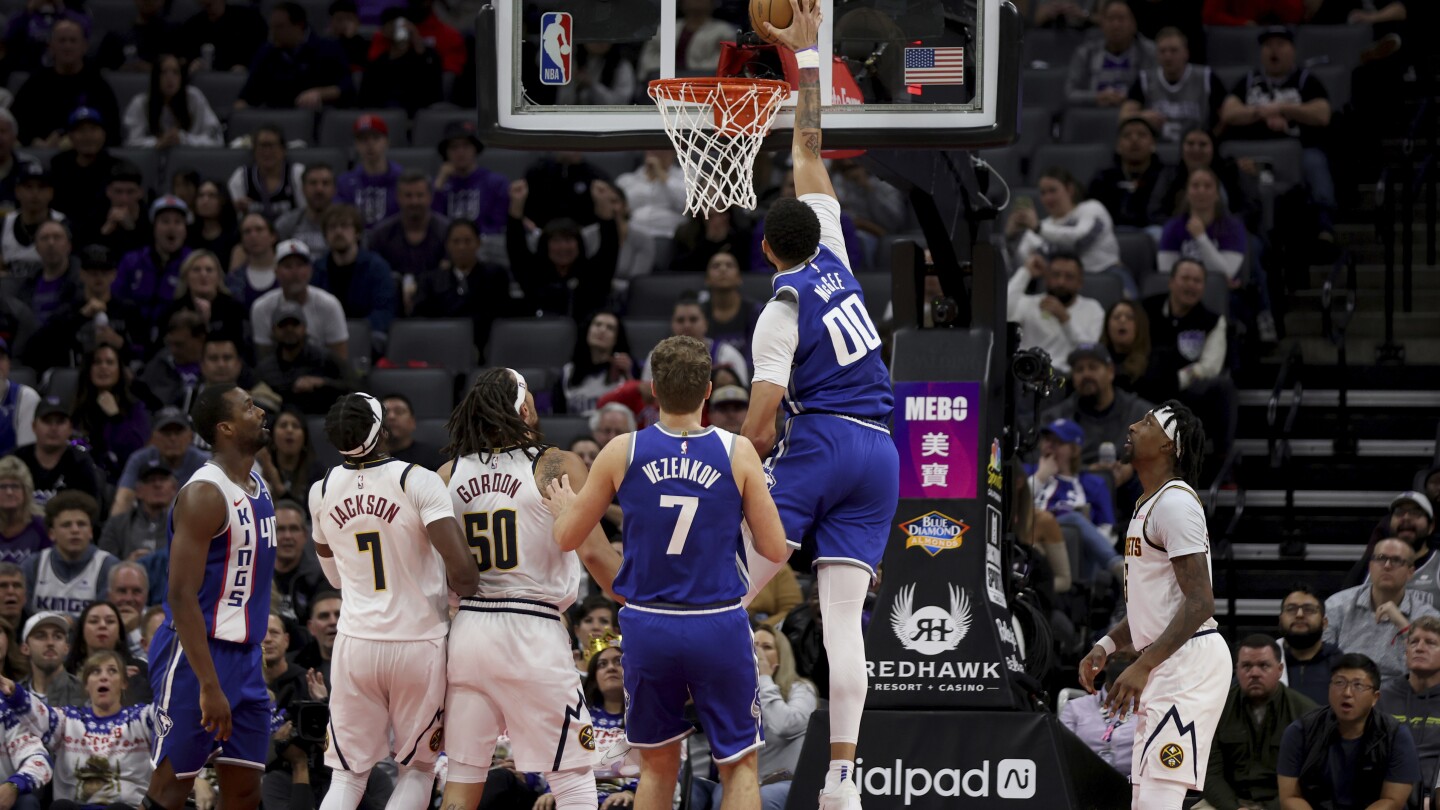 Les Kings ont surmonté le 8e triple-double de Jokic de la saison et ont battu les Nuggets 123-117