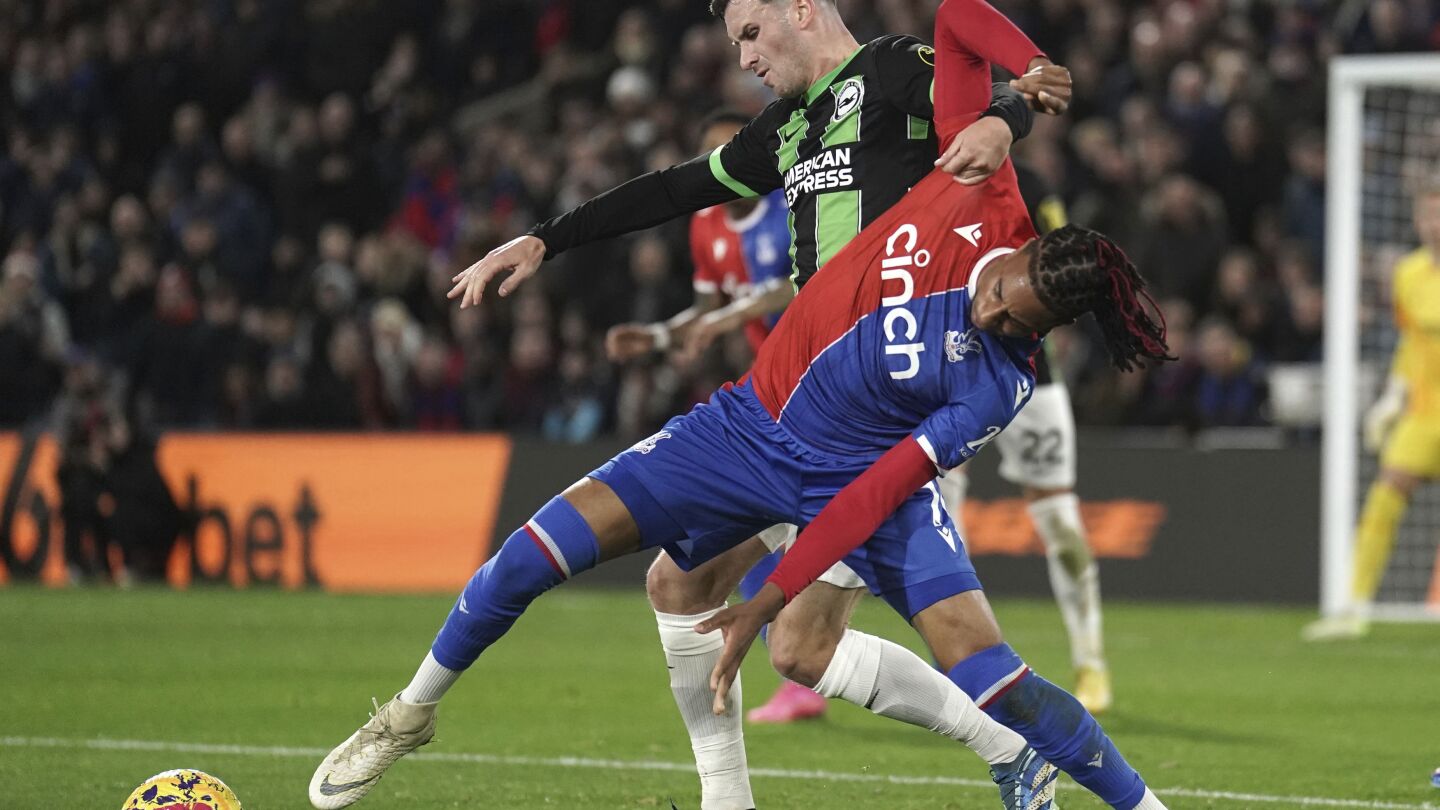 Les rivaux Crystal Palace et Brighton font match nul 1-1 pour lancer la période des fêtes mouvementée de la Premier League