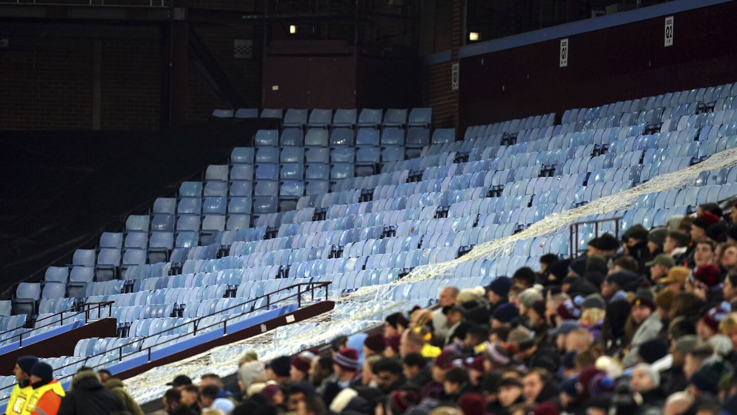 Les supporters du Legia Varsovie comparaissent devant le tribunal après des accusations de violence avant le match contre Aston Villa