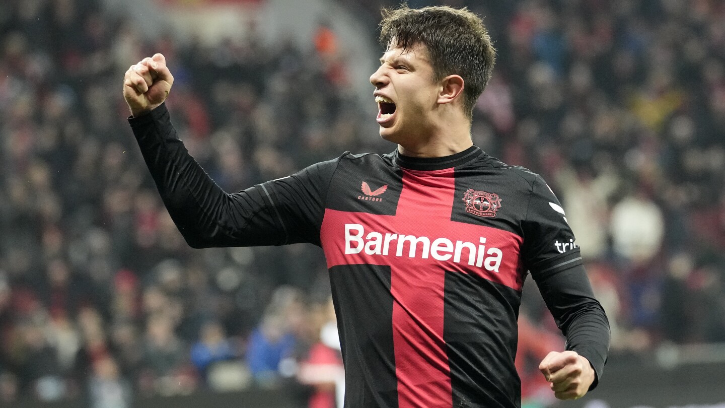 Leverkusen conserve un bilan parfait en Ligue Europa, la jeune équipe de Liverpool perd.  Brighton et West Ham gagnent