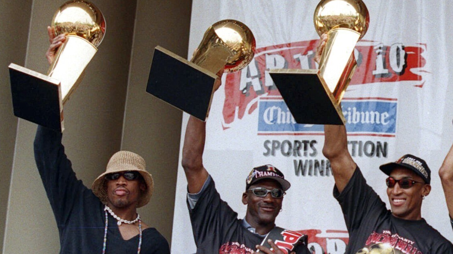 Michael Jordan en tête d'affiche de la classe inaugurale de la Ring of Honor des Chicago Bulls