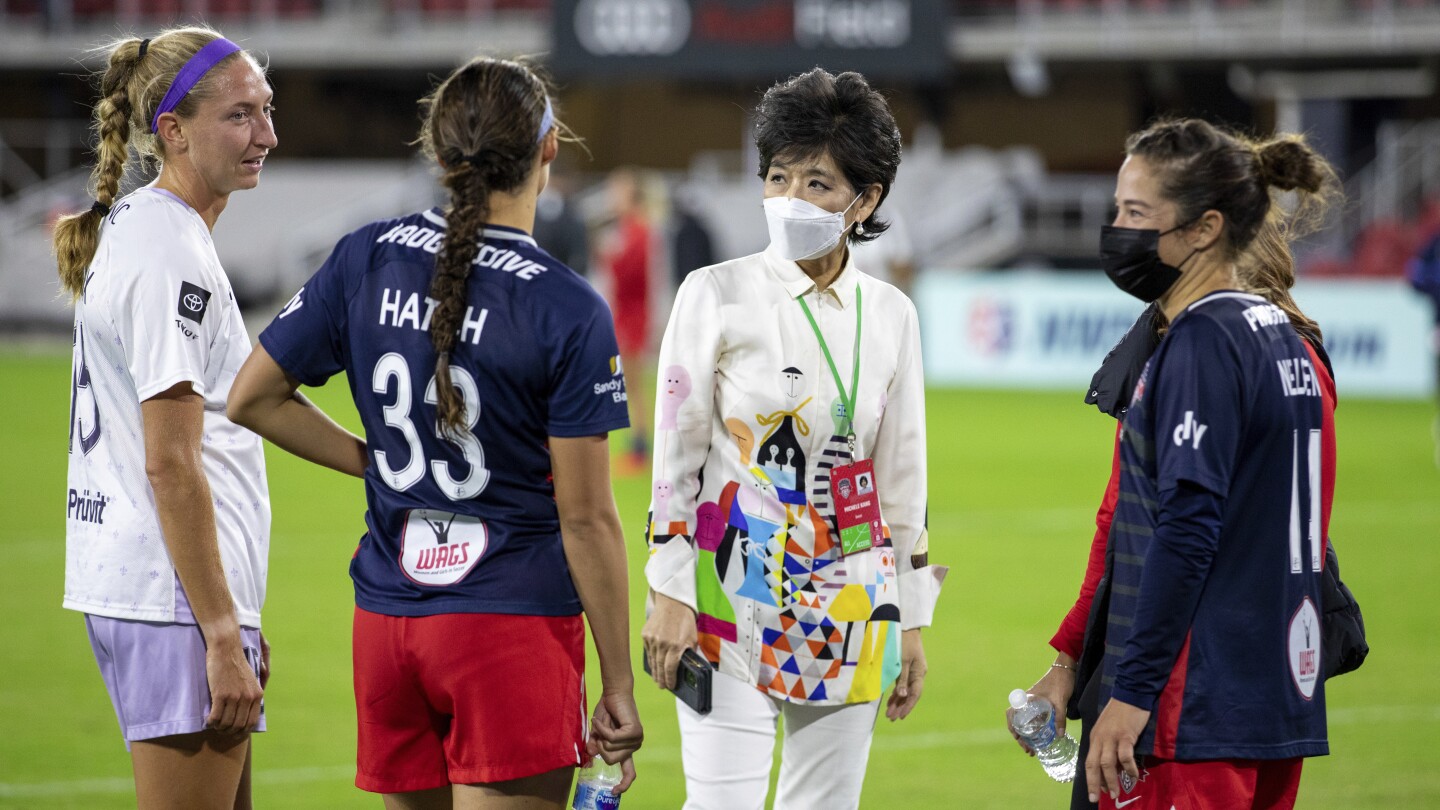 Michele Kang, propriétaire du Washington Spirit, acquiert les London City Lionesses