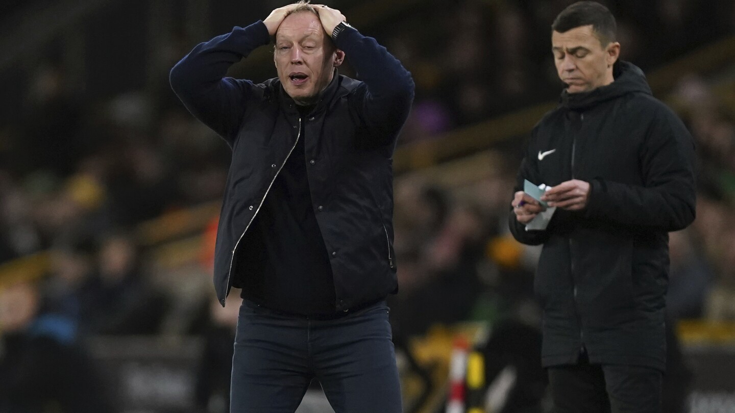 Nottingham Forest licencie son manager Steve Cooper alors que le club se bat pour la survie de la Premier League