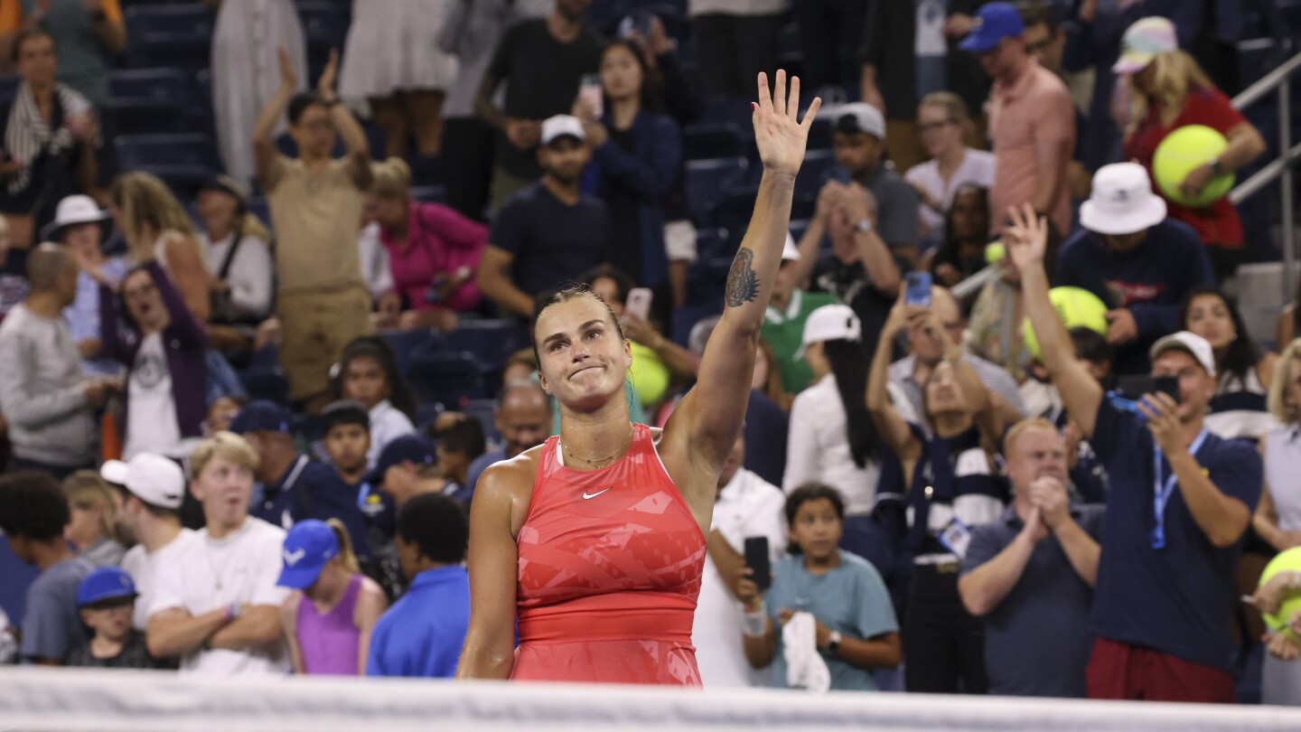 Novak Djokovic et Aryna Sabalenka remportent le prix des champions du monde ITF 2023