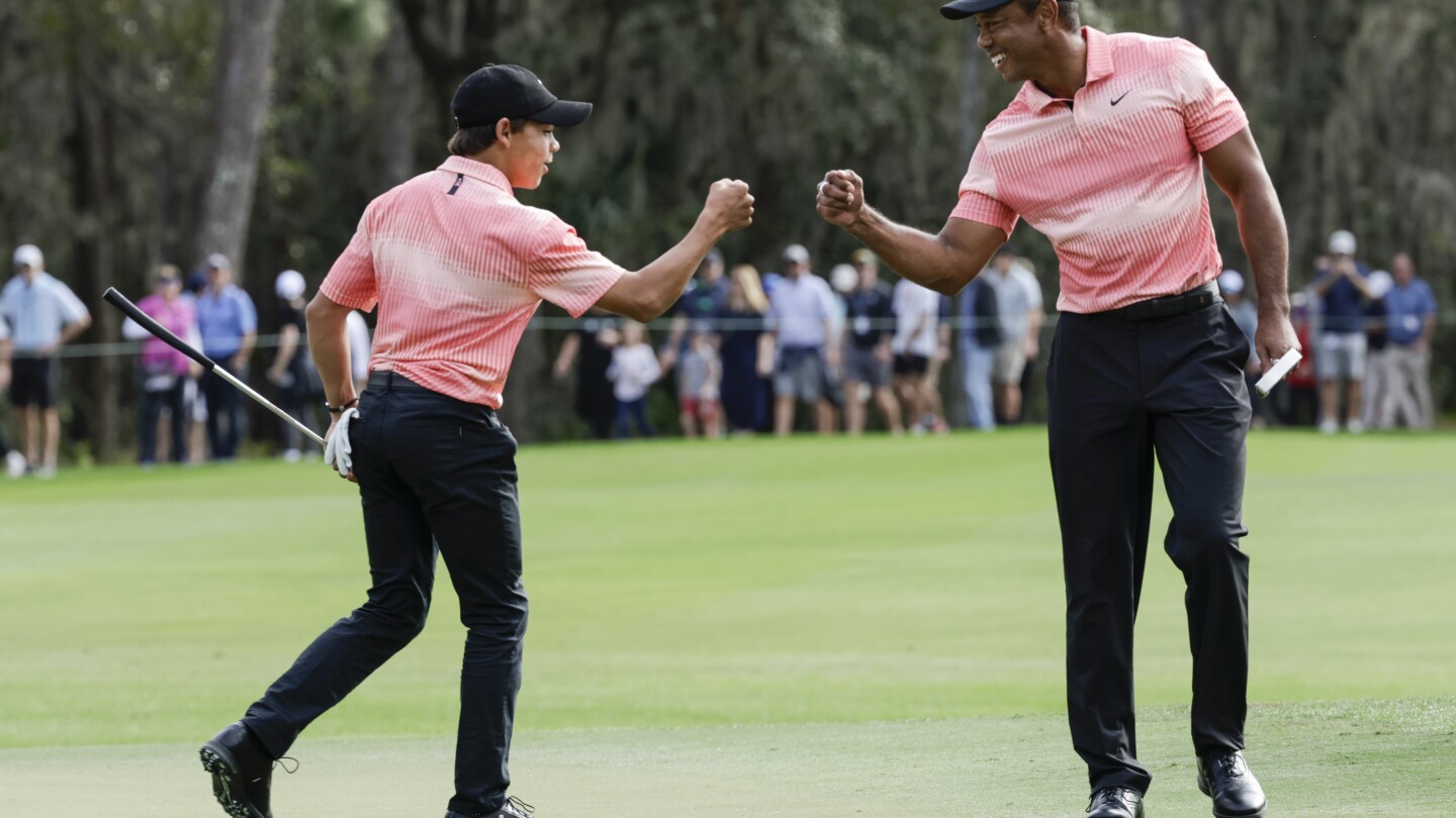 Tiger Woods et son fils ont une autre chance au championnat PNC.  Woods l'appelle en plaisantant le 5e majeur