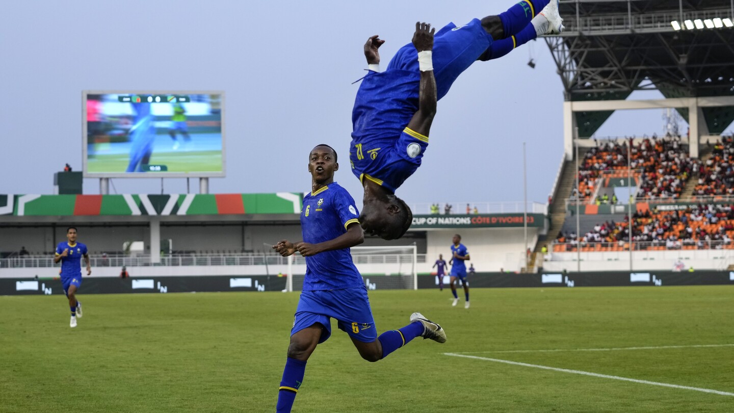 AP PHOTOS : La Coupe d'Afrique est une montagne russe de football pleine de sensations fortes, de rebondissements et de surprises