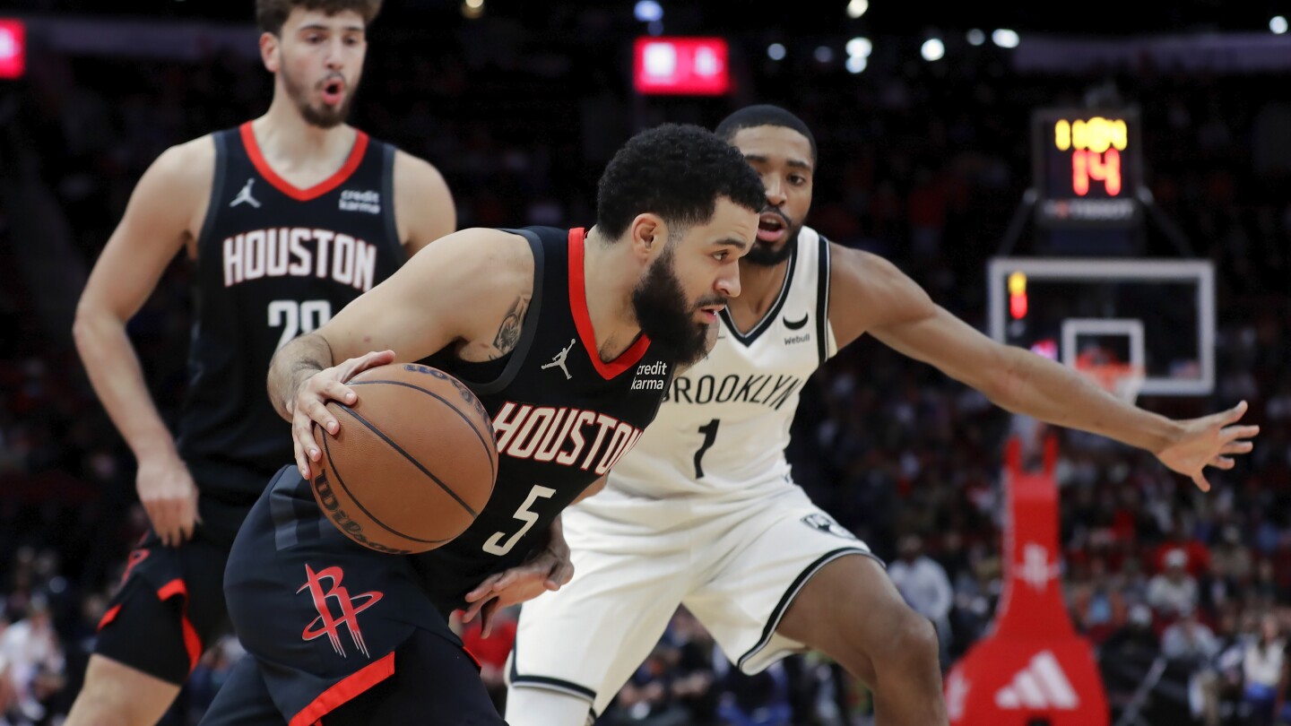 Alperen Sengun marque 30 points alors que les Rockets infligent aux Nets une cinquième défaite consécutive, 112-101