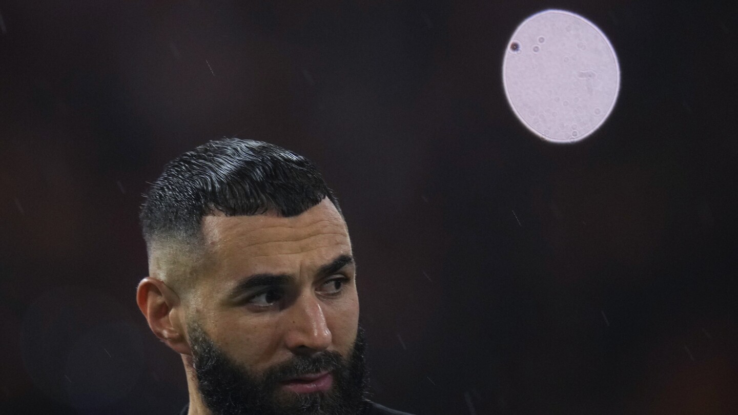 Benzema porte plainte en diffamation contre le ministre français de l'Intérieur suite aux allégations des Frères musulmans