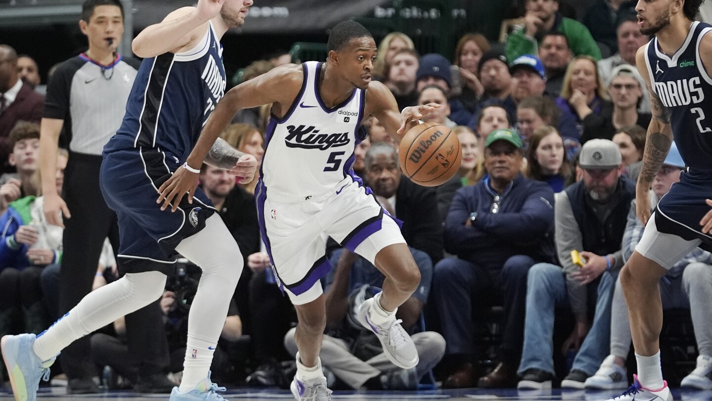 De'Aaron Fox marque 34 points alors que les Kings refroidissent Luka Doncic et battent les Mavericks 120-115