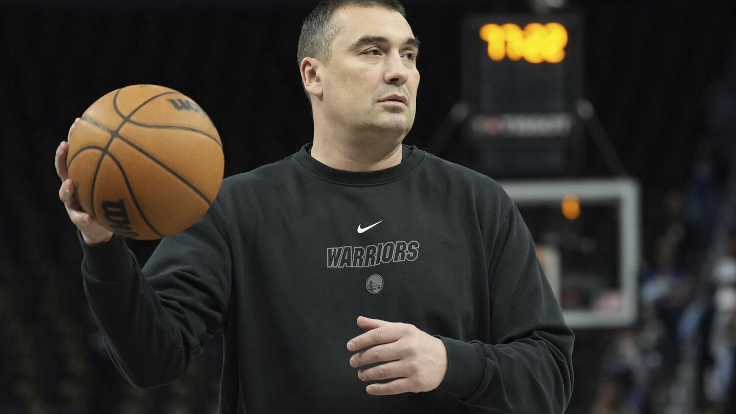 Dejan Milojević, 46 ans, des Warriors, décède des suites d'une crise cardiaque