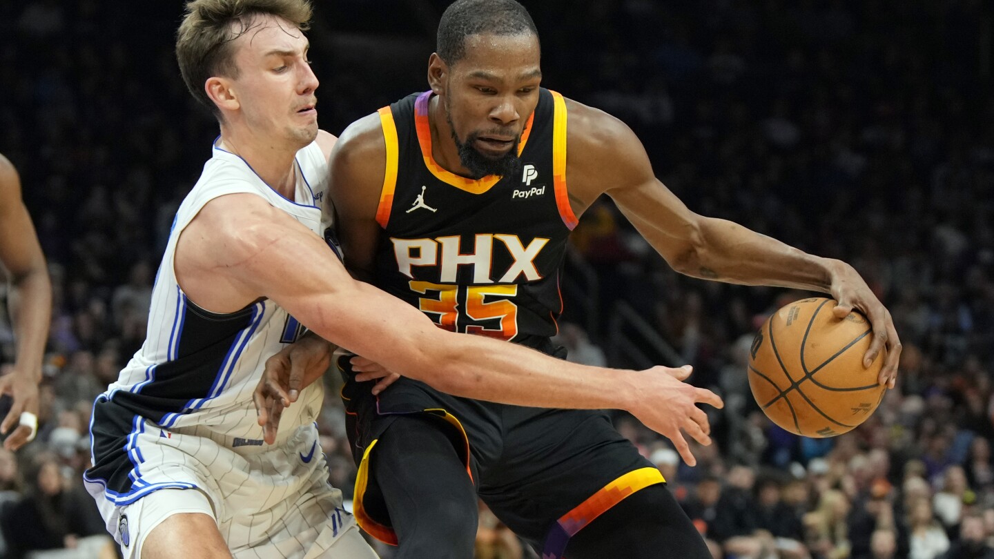 Durant marque 31 points, Beal en ajoute 25, un sommet pour aider les Suns à battre Magic 112-107