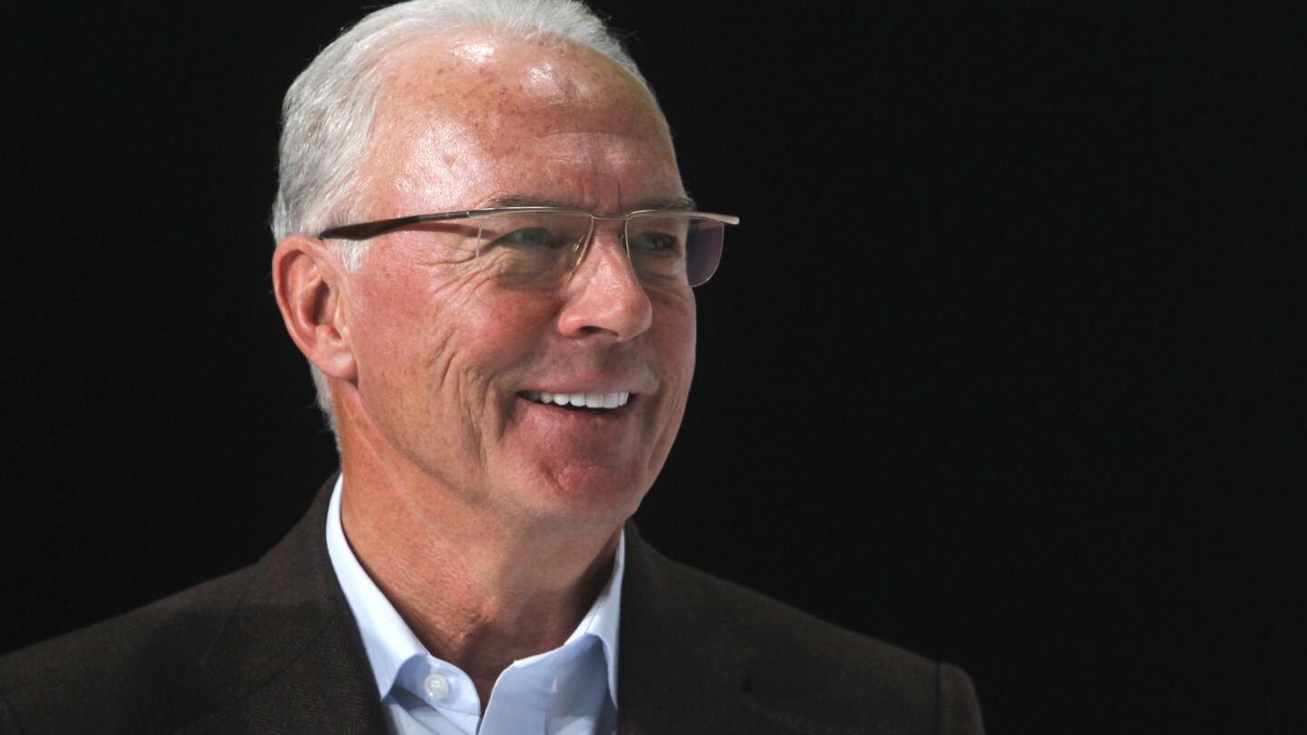 Franz Beckenbauer était un « libéro » gracieux et visionnaire qui a changé le visage du football