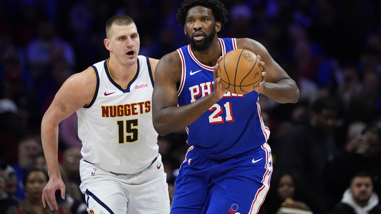Joel Embiid surpasse Nikola Jokic dans le match des MVP de la NBA et mène les 76ers devant les Nuggets 126-121