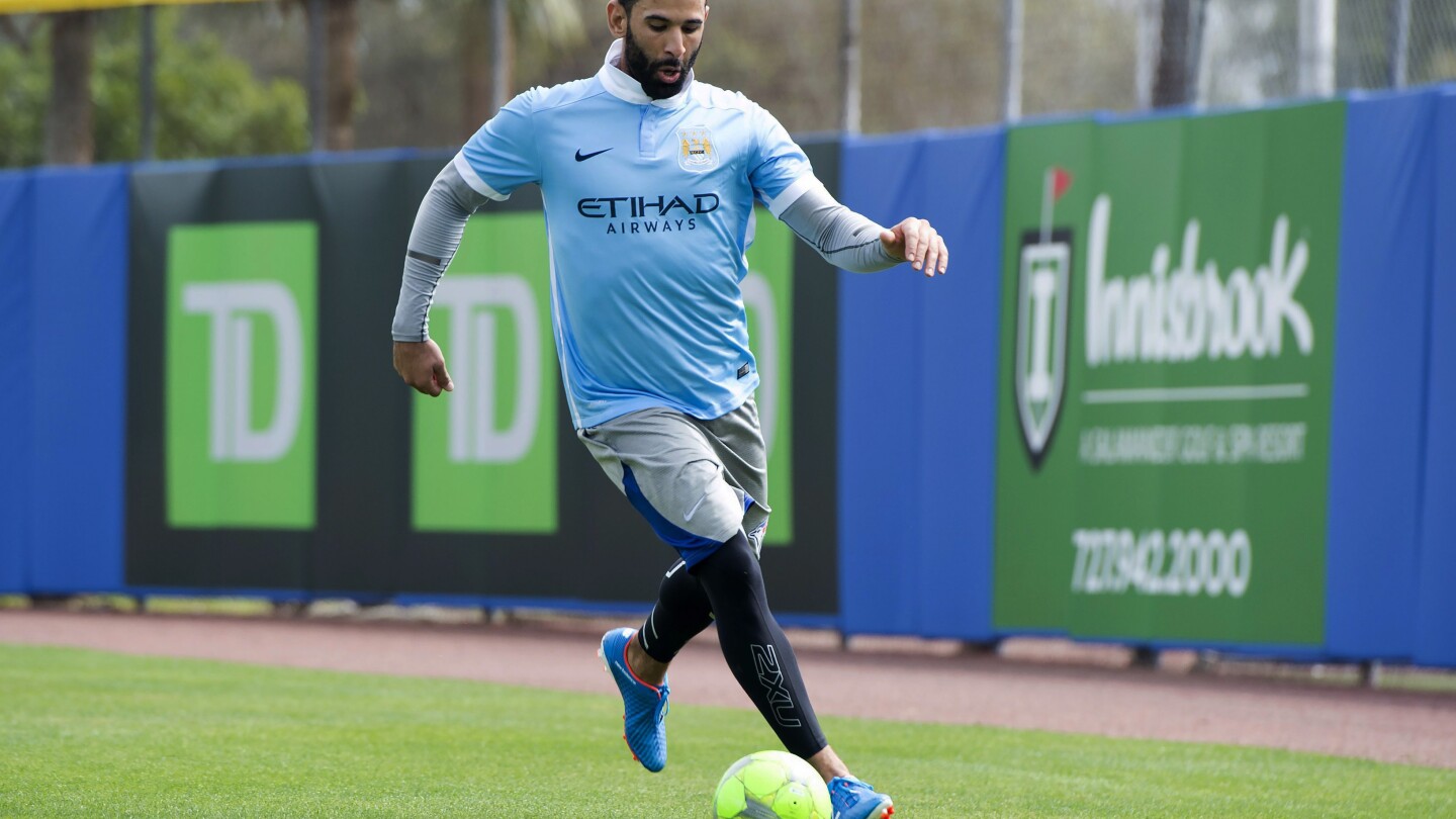 L'ancienne star des Blue Jays, Jose Bautista, achète les Las Vegas Lights de deuxième niveau