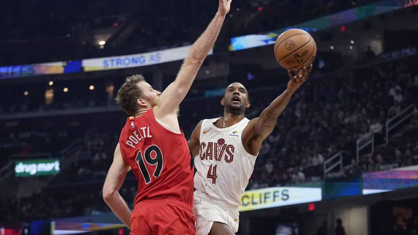 L'attaquant des Cavaliers Evan Mobley devrait revenir après une opération au genou gauche après une absence de 6 semaines