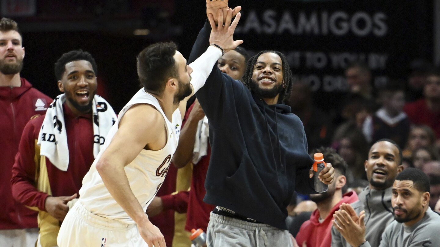 Le garde des Cavaliers, Darius Garland, se fait retirer le câblage de la mâchoire cassée et reprend certaines activités sur le terrain