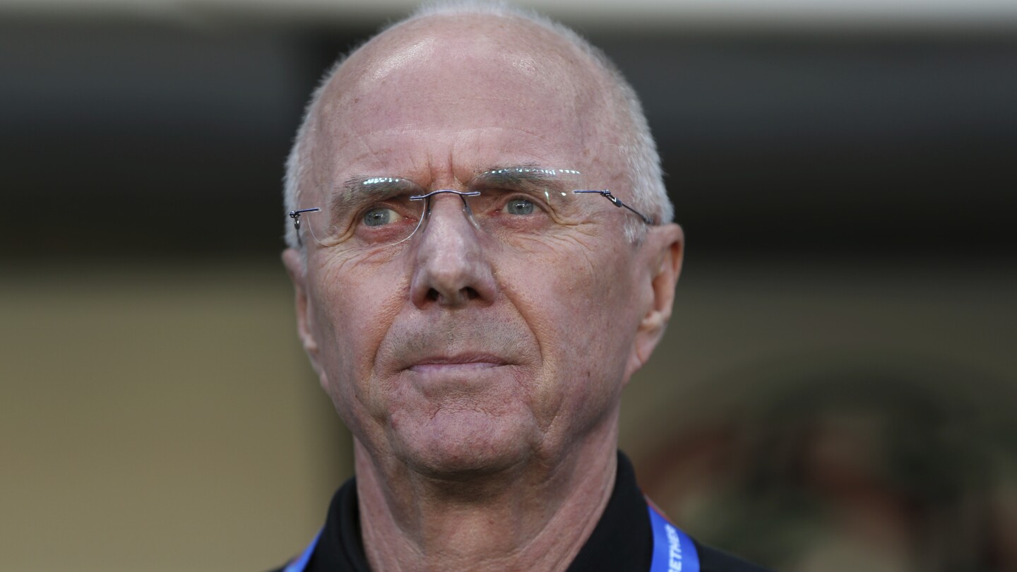 L'entraîneur suédois de football, Sven-Goran Eriksson, déclare qu'il souffre d'un cancer et qu'il pourrait lui rester moins d'un an à vivre.