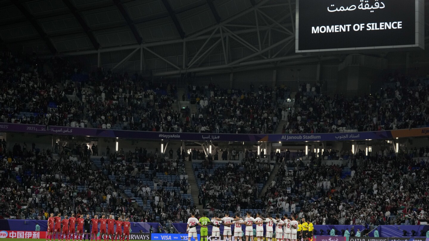 Les chants pro-palestiniens résonnent à nouveau lors du match de la Coupe d'Asie