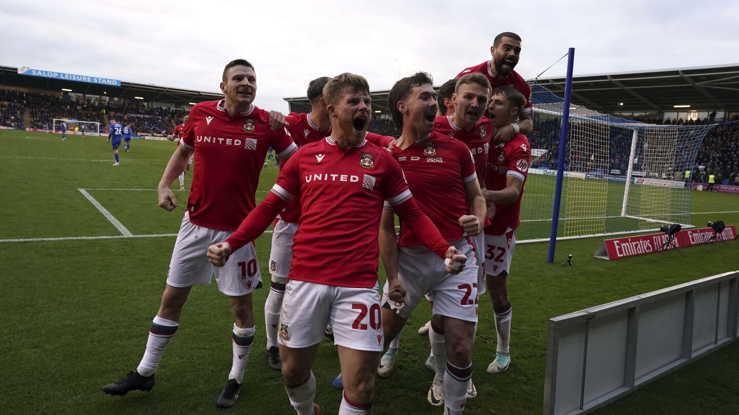 Les propriétaires de Wrexham à Hollywood se réjouissent de la dernière grande victoire de l'équipe en FA Cup