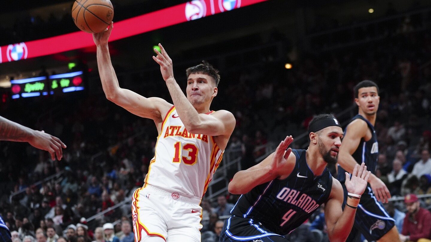 Murray frappe le sauteur au buzzer pour amener les Hawks à une victoire de 106-104 contre Magic