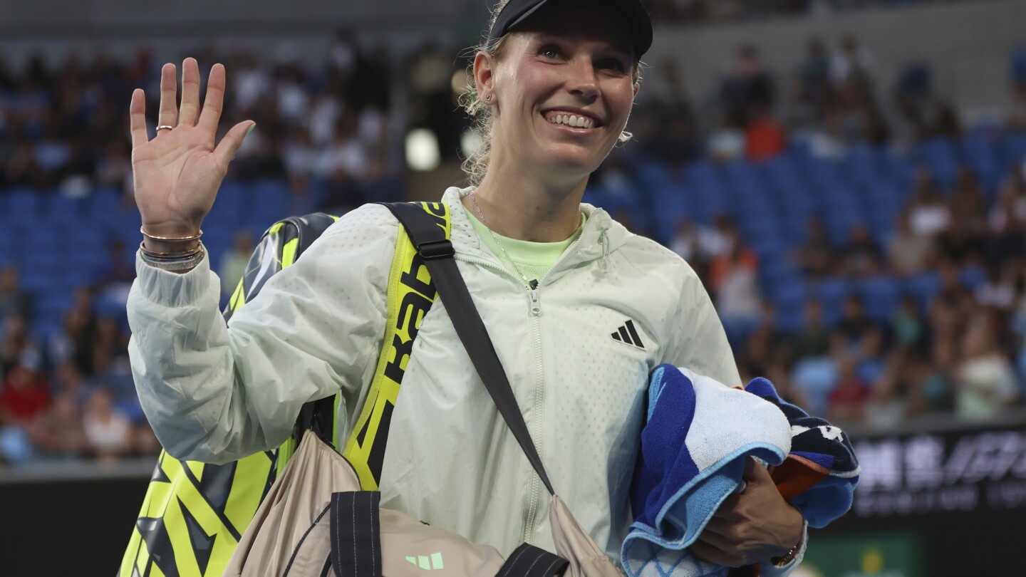 Wozniacki accède au 2e tour de son premier Open d'Australie depuis qu'elle est devenue maman