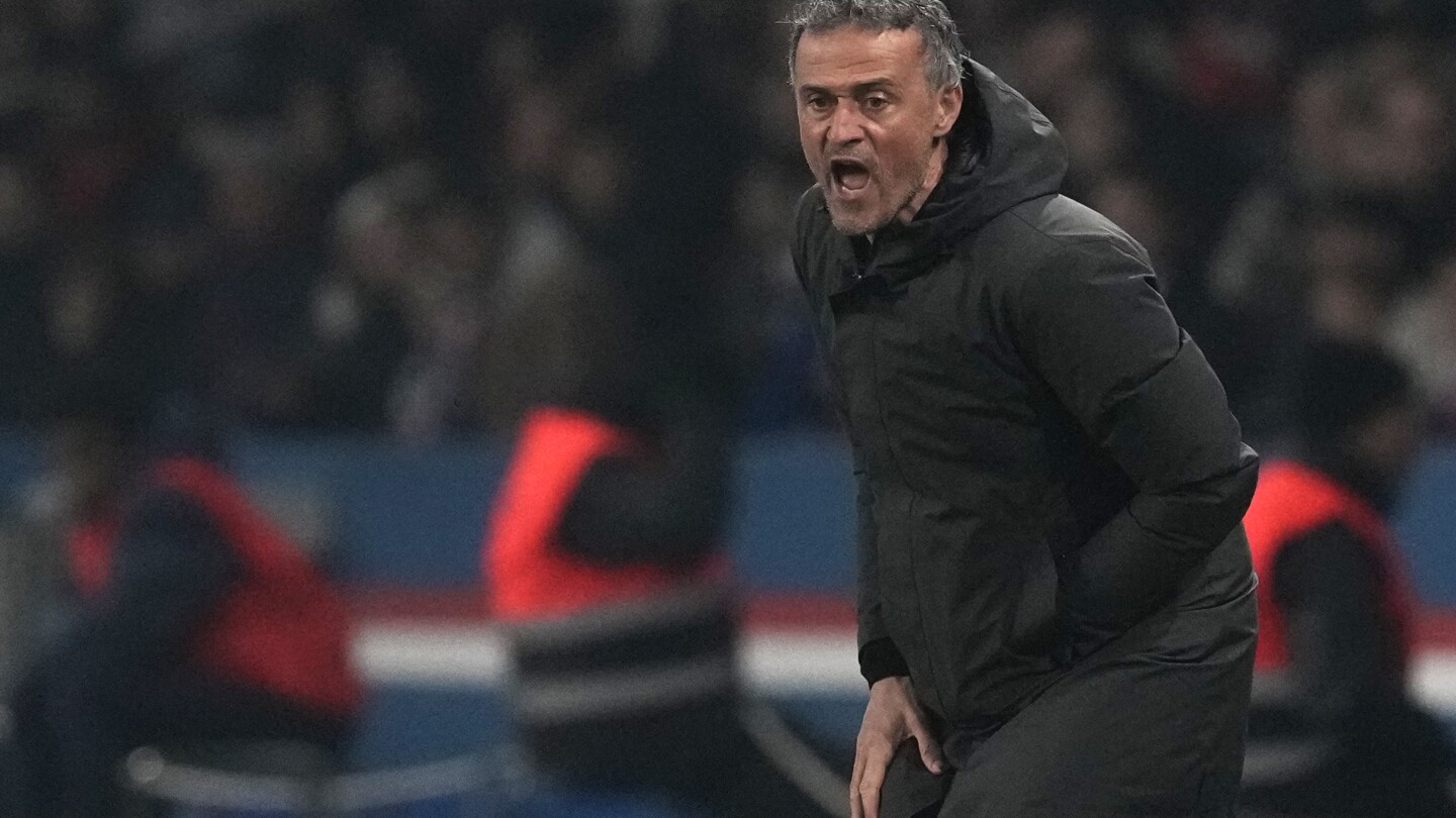 L'entraîneur du PSG, Enrique, hésite à parler de Mbappé avant le choc de la Ligue des champions avec la Sociedad.